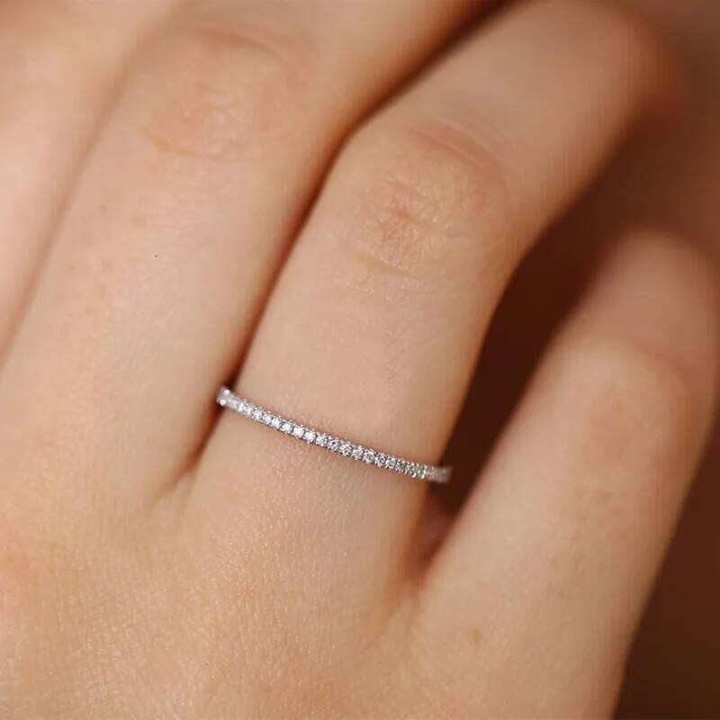 New Delicate Micro Pave Zircon Rings For Women Chic Crystal Daily Dating Women's Stackable Tiny Ring Fashion Jewelry Gifts H260312