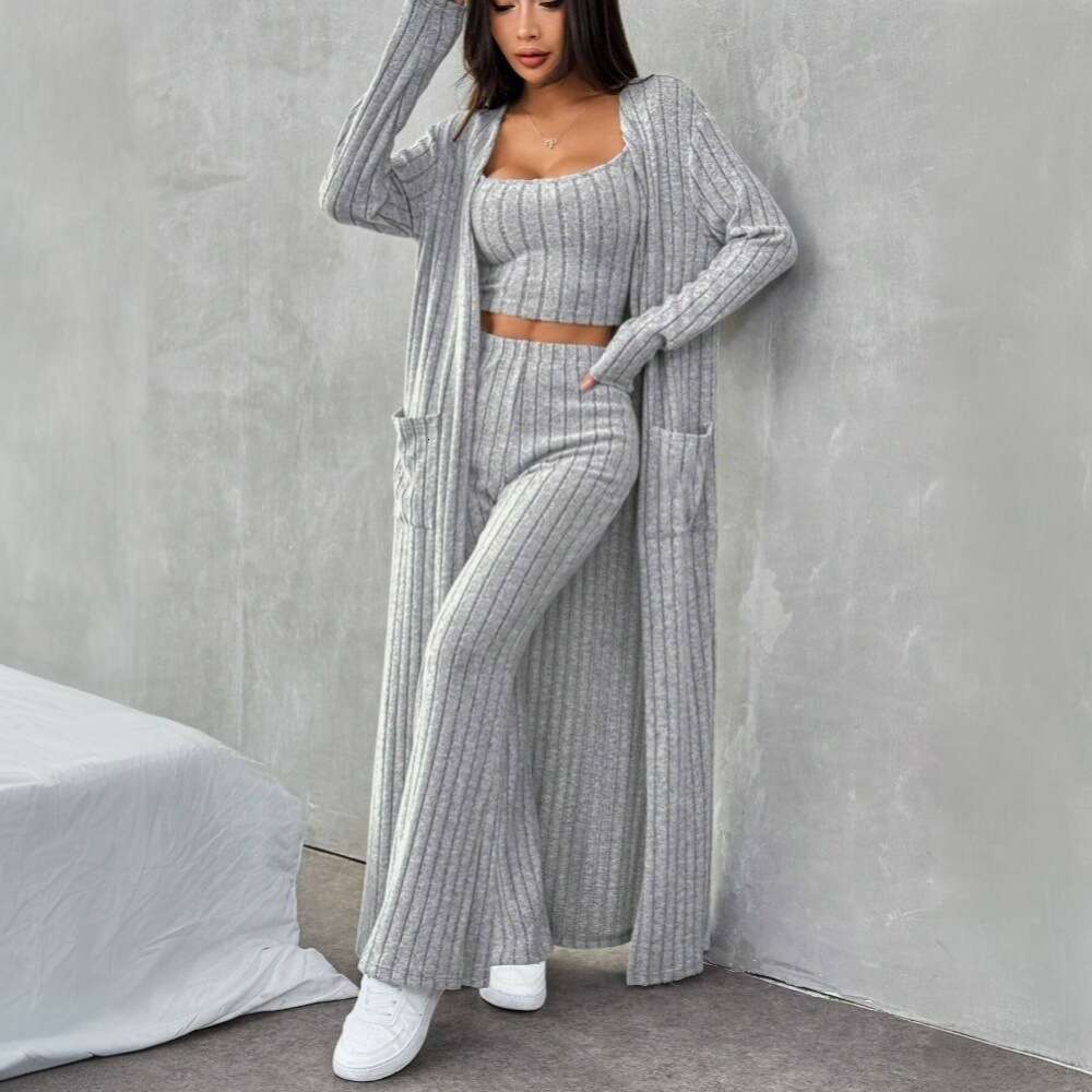 2026 New Autumn And Winter Women's Lazy Fashion Suit Fashion Leisure Home Knitting Casual Three-Piece Set