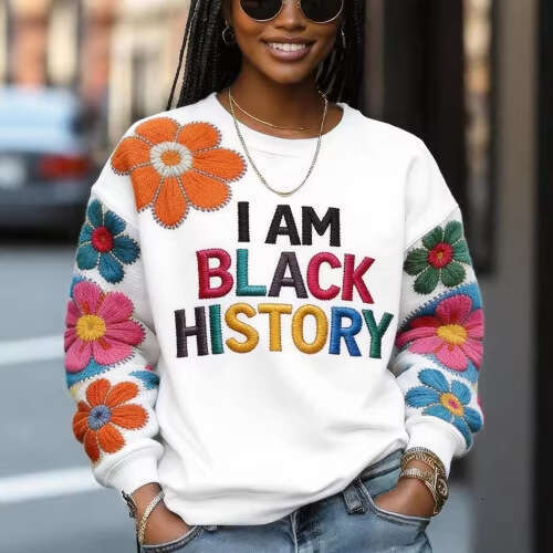 Women's Valentine's Day Knit Sweater Sweet Letter Heart Jacquard Long Sleeve Round Neck Pullovers Tops Autumn Spring Knitwear