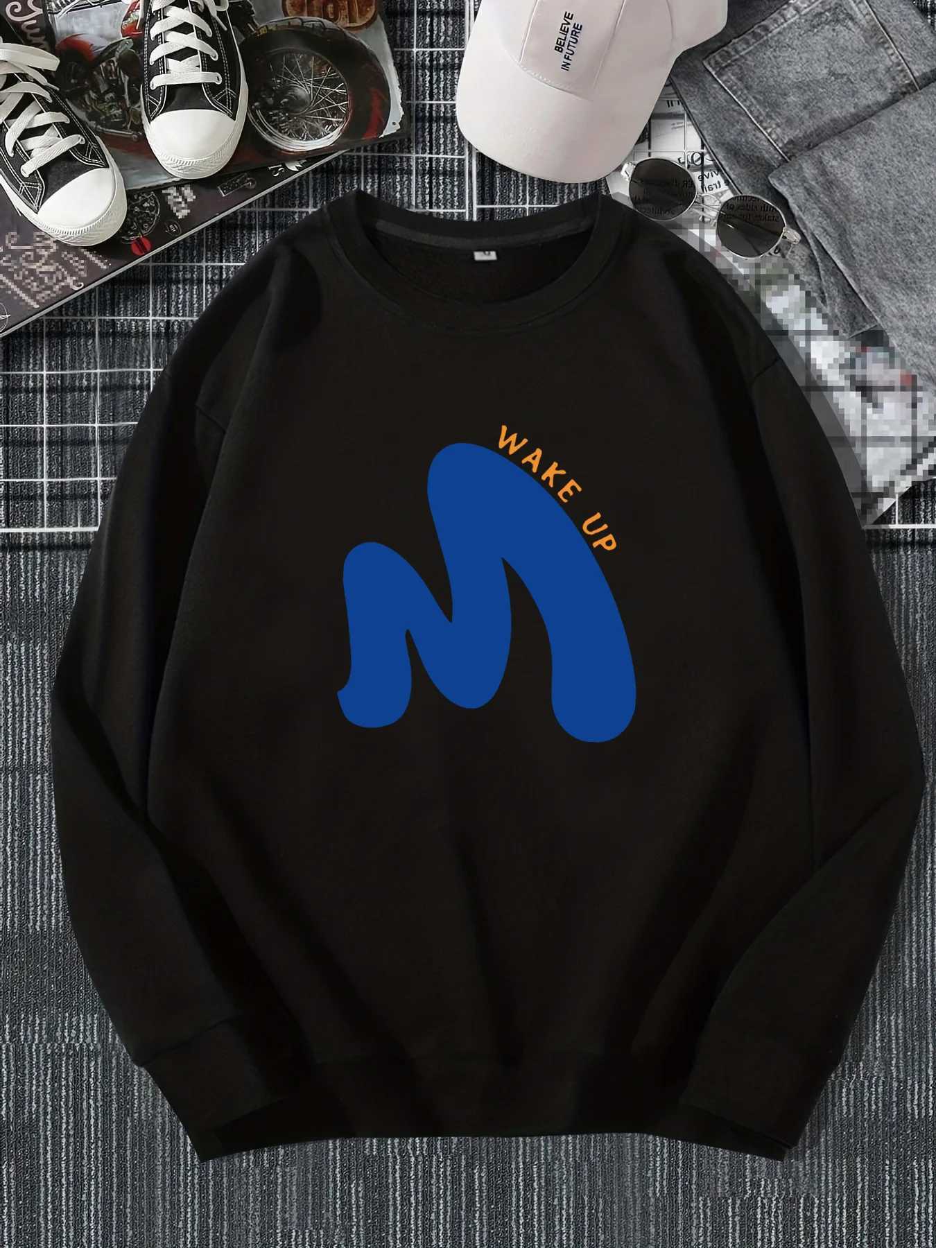 Mens autumn and winter fashionable casual loose M WAKE UP letter graphic printed long sleeved round neck sweatshirt M260312