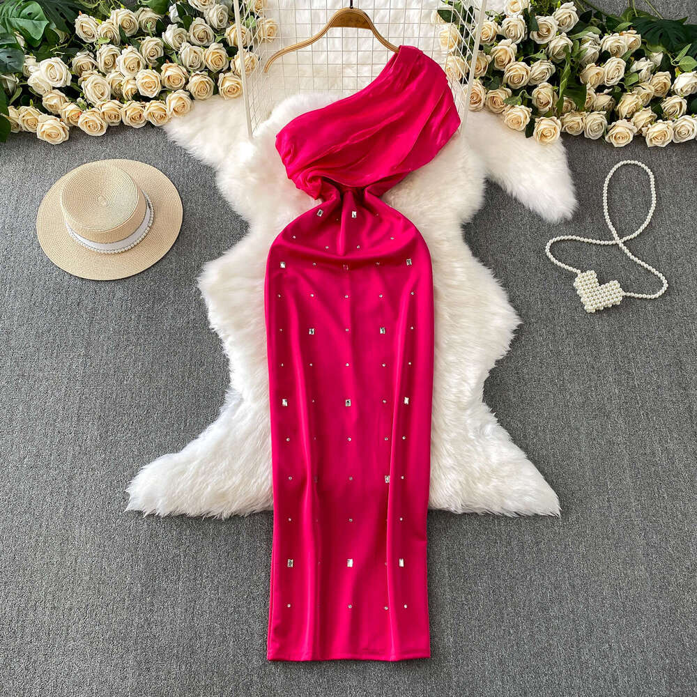 Elegant and exquisite women's off shoulder dress with high-end summer design, diamond decoration, a20 satin patchwork waistband