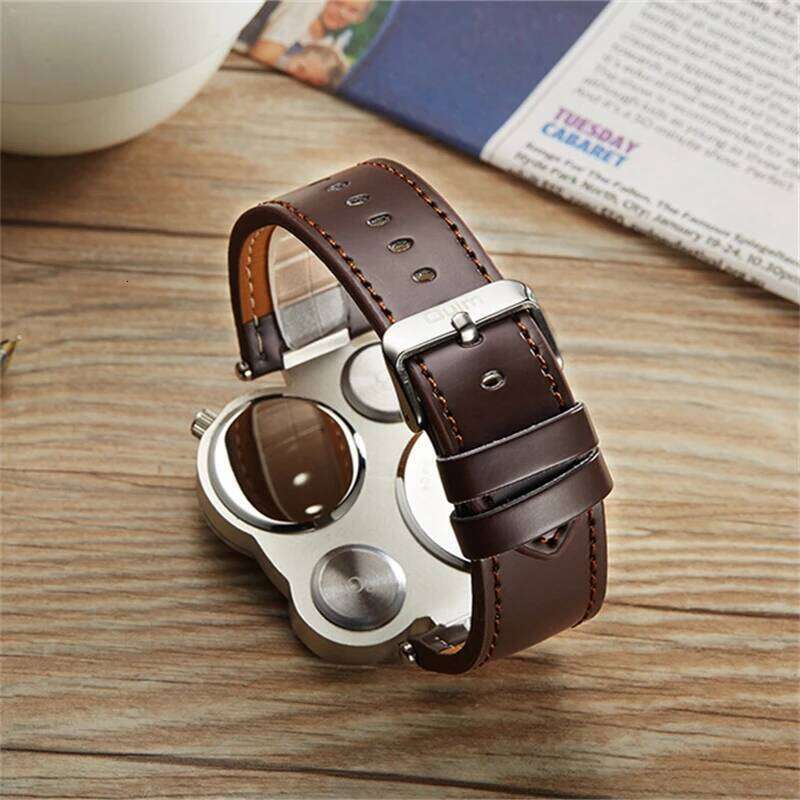 Oulm Fashion Luxury Watch Double Time Zone Large Dial Luminous Leather Strip Men's Quartz Watches relojes para hombre