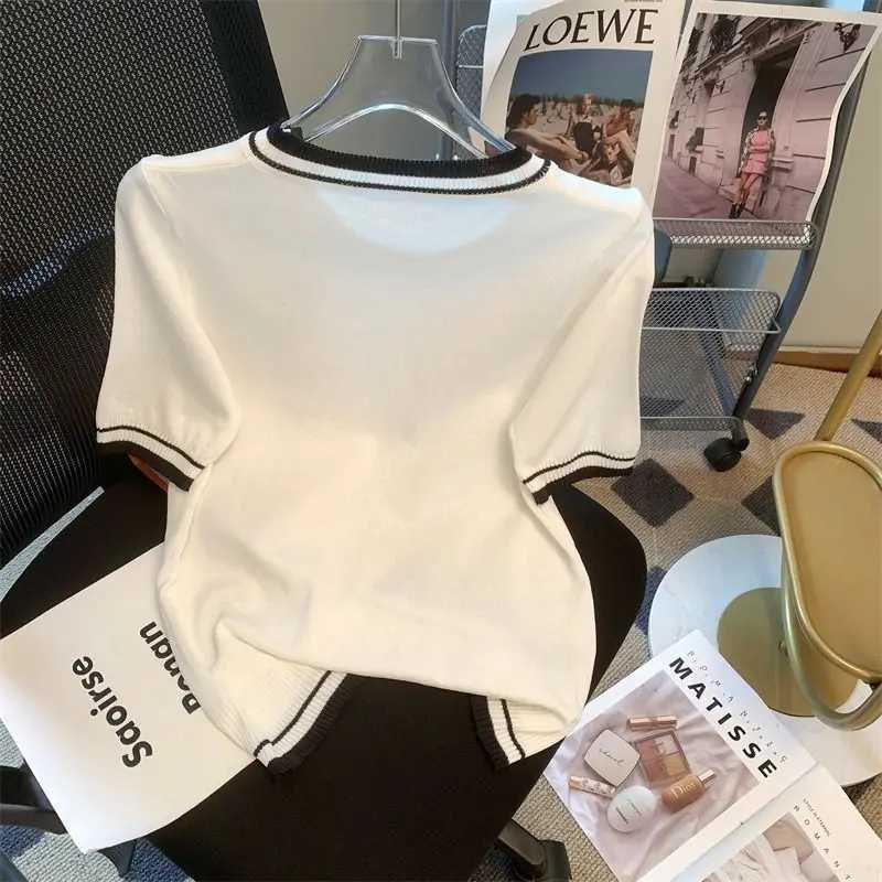 Women 2025 New Summer Camellia Ice Silk Short-sleeved T-shirt to Make You Look Slim and Shoulder Knitted TopT260312