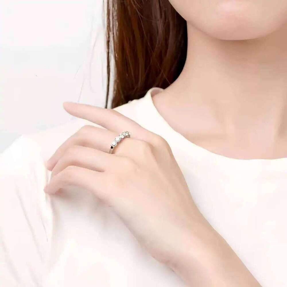 White Gold D Color 4mm Moissanite Ring for Women 1.5Ct Stone Match Diamond Wedding Band Bride S925 Sterling Silver Gra H260312
