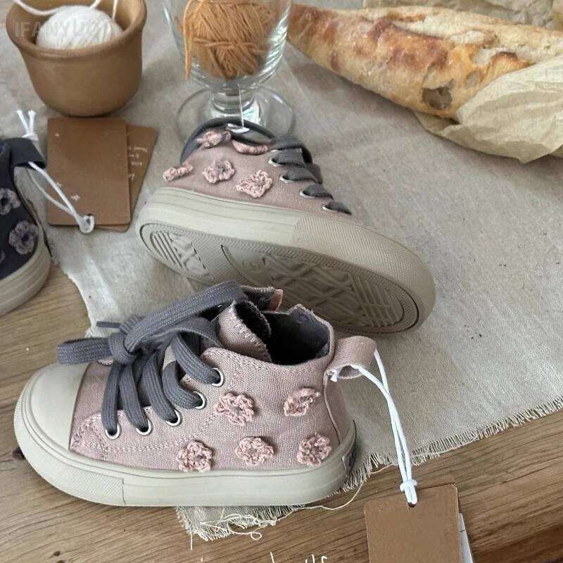 1-10Y 2025 Autumn New Children's High Top Canvas Shoe Girls Small Flower Side Open Versatile Casual Board Shoes H260312