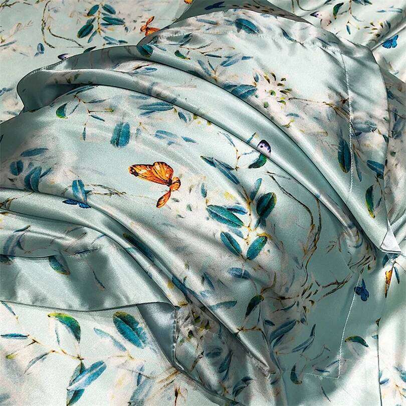 Floral Silk Bedding Set with Duvet Cover Bed Sheet Pillowcase Couple Single Double King Queen Soft Bedsheet Nordic Smooth H260312