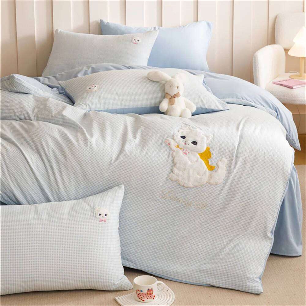 2025 New Spring Washing Cotton Four-Piece Set - Butterfly Cat Duvet Cover Solid Color Queen Size For Girls Woman Home Textiles H260312