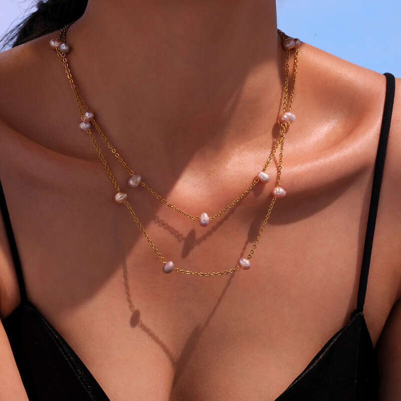 Women's Vintage Necklace: Elegant Natural Freshwater Pearl Necklace For Women Titanium Steel Gold Non-fading O-chain Clavicle Chain Minimalist Da