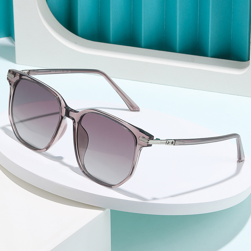 Polarized sunglasses women, trendy ultra-light TR90 sunglasses, women's model 2026, new fashion square frame, specifically for outdoor