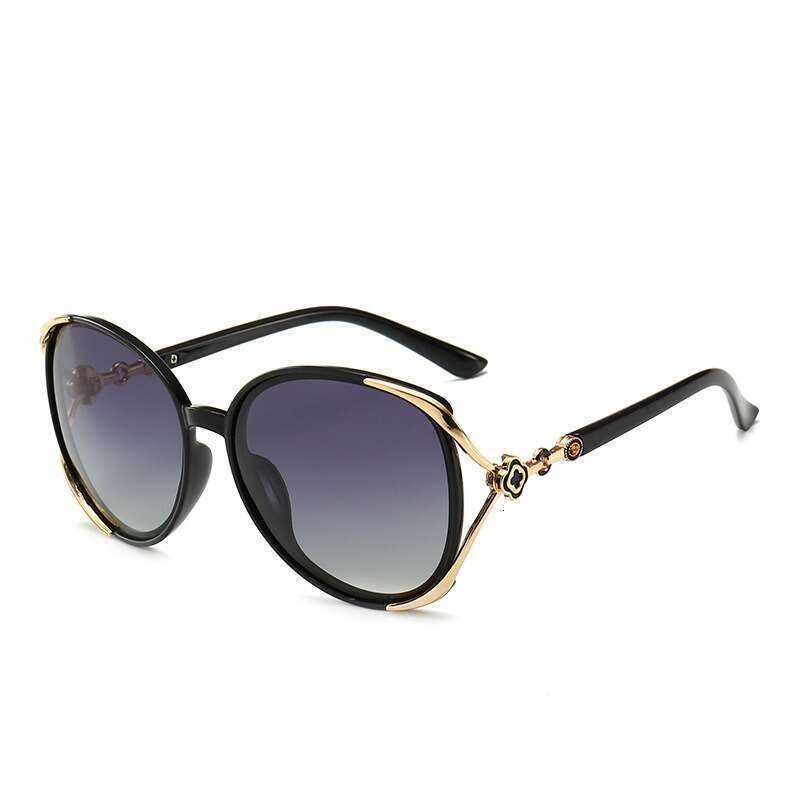 Designer sunglasses for women Classic Round Popular Two-tone frame Gradient purple lenses Beach Sun Glasses Four-leaf clover Detail