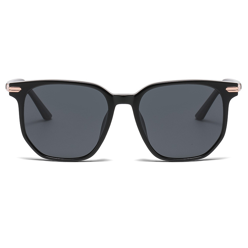 Polarized sunglasses women, trendy ultra-light TR90 sunglasses, women's model 2026, new fashion square frame, specifically for outdoor