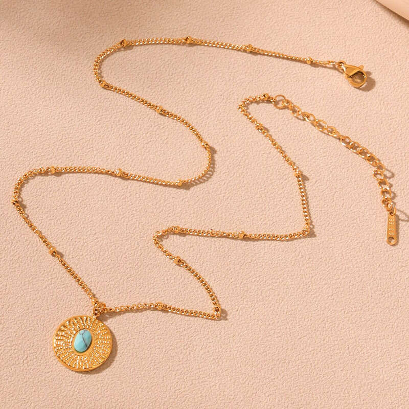 Women's Vintage Necklace: Square-shaped Ethnic Style Turquoise Pendant Necklace 18k Gold Geometric Karst Texture Round Collarbone Chain, Daily Je