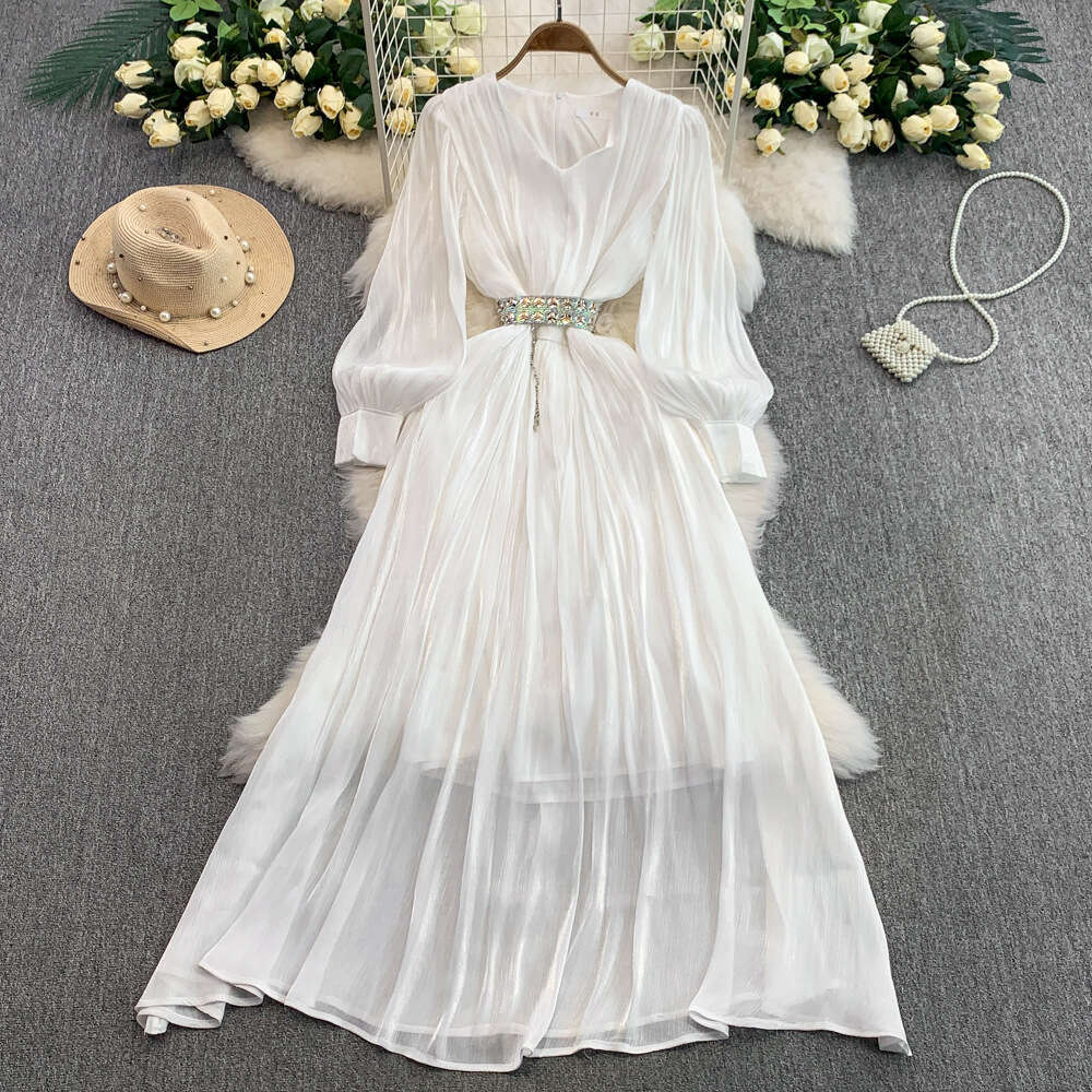French high-end V-neck women's lantern sleeve dress with a22 summer rhinestone decoration, waist cinching, slimming and elegant