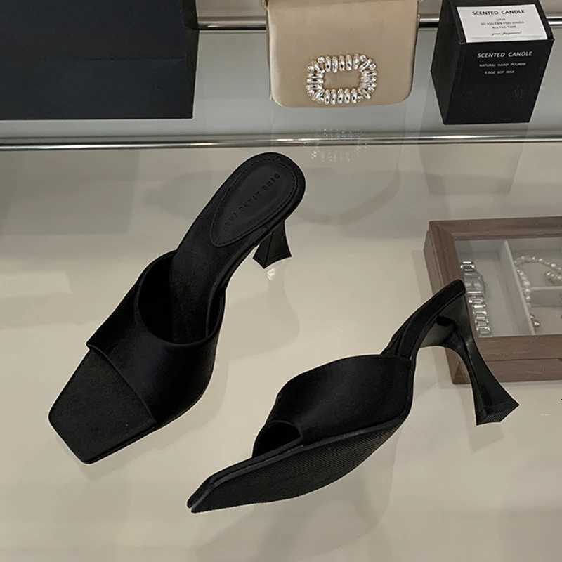 SUOJIALUN 2025 New Summer Women Slipper Fashion Square Toe Slip On Slides Thin High Heel Outdoor Dress Ladies Elegant Pump K260312
