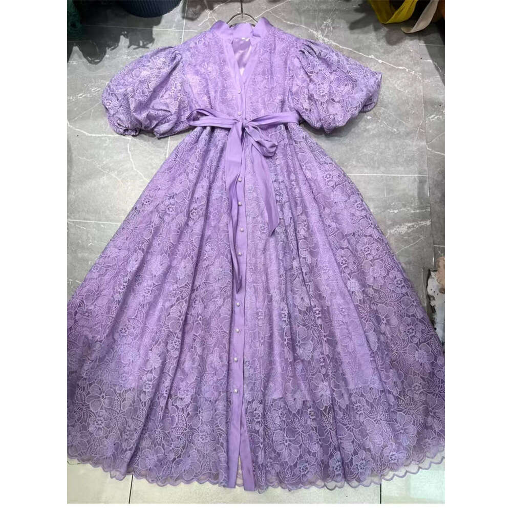 2026 new European and American niche retro palace style goddess simple solid color lantern A14 sleeves loose lace up cardigan long skirt