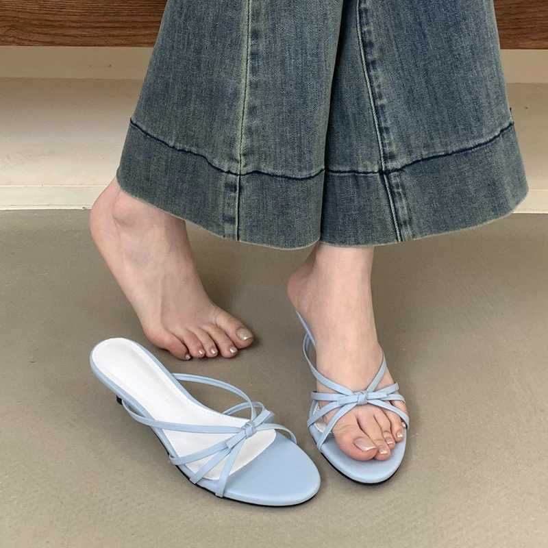 SUOJIALUN 2025 Summer New Women Slipper Fashion Narrow Band Ladiae Elegant Slides Thin Low Heel Outdoor Dress Sandals Shoe K260312