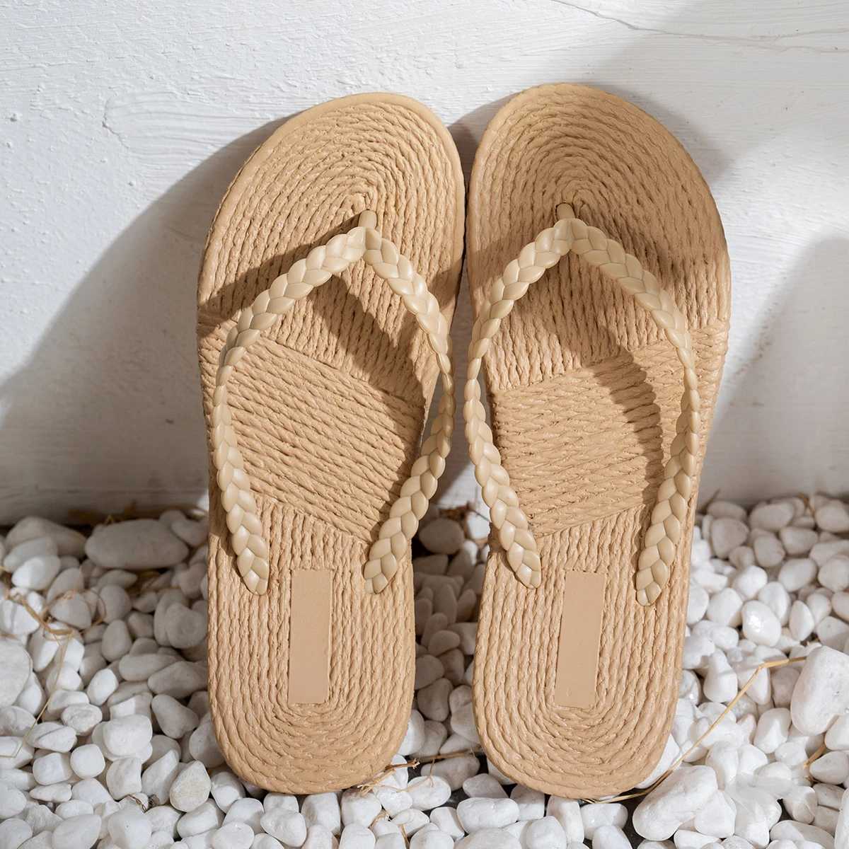 Womens Summer Beach Vacation Round-Toe Comfortable Open-Toe Waterproof Non-Slip Flat Flip-Flops Casual Home-Style Flip-Flops K260312