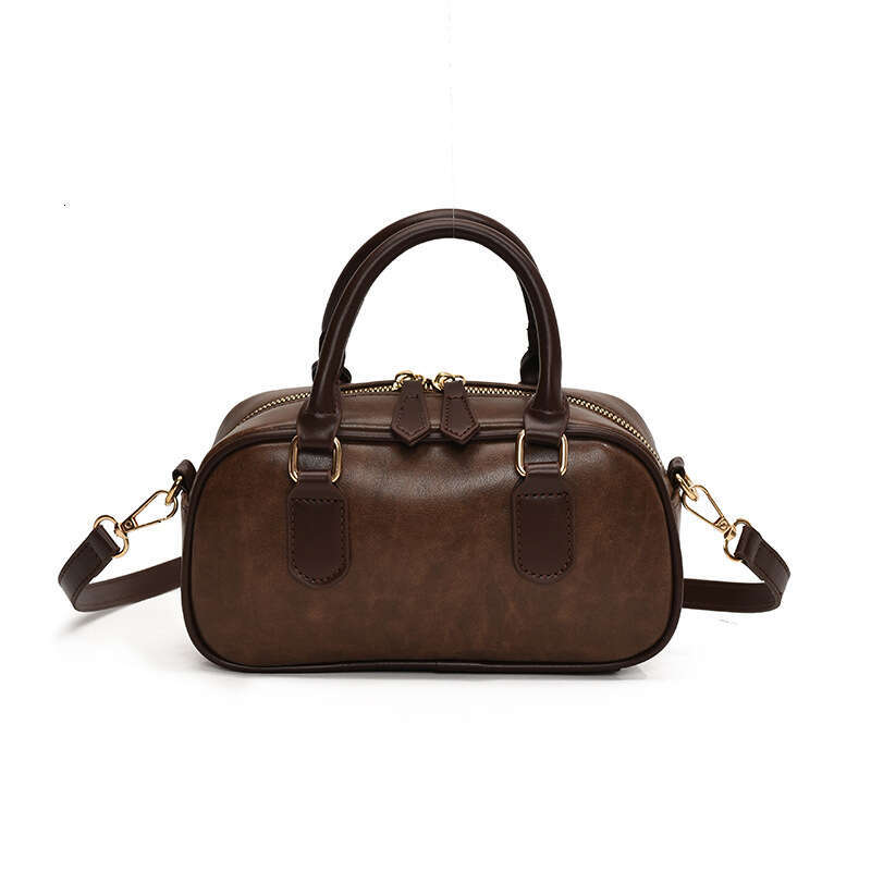 High-end Maillard handbag for women, 2026 new trendy retro versatile shoulder bag, commuter crossbody bag