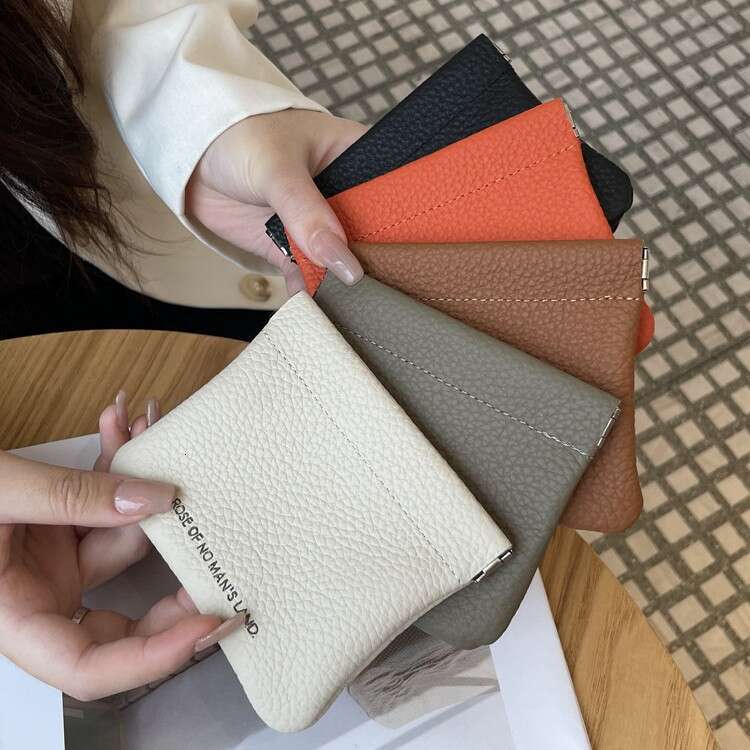 Luxury fashion wallet New Spring Clip Bag Automatic Closing Storage Pouch Coin Purse Mini Portable Lipstick Bag