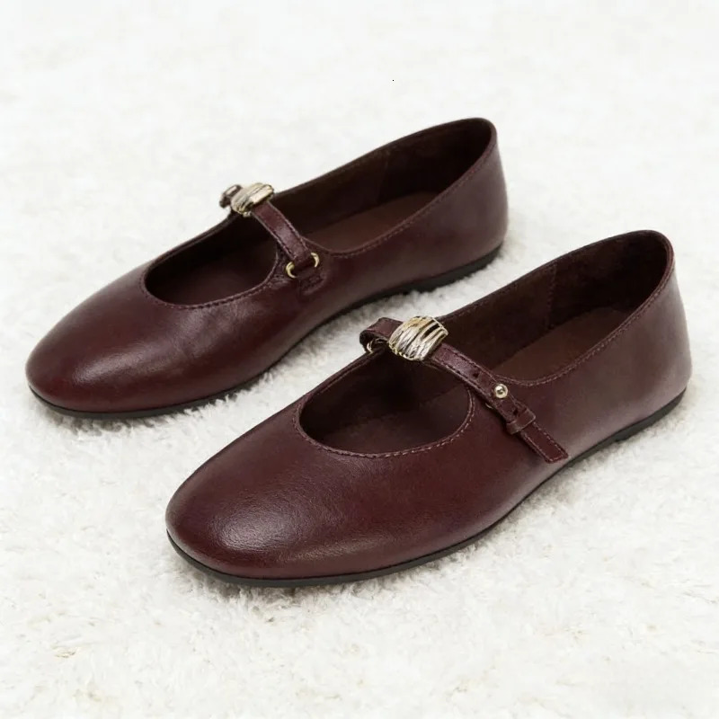 Metal Decoration Ballet Flat Retro Round Toe Soft Leather Mary Jane Shoes Light Sole Comfortable Casual 260306