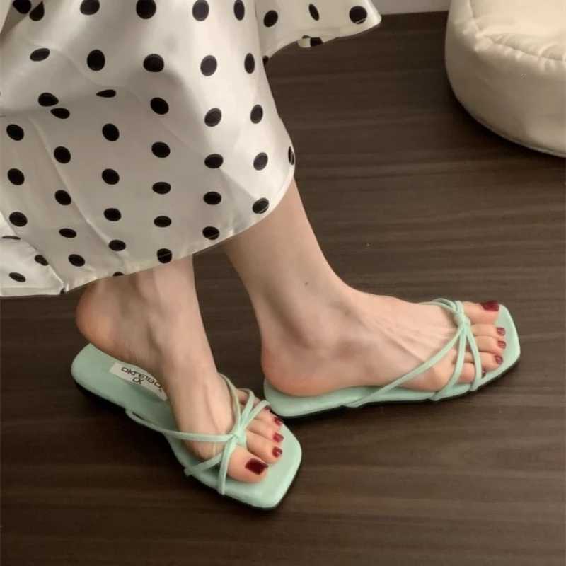 Summer Beach Vacation Flip Flop Womens Flats Slippers Comfort Soft Sole Clip Toe Slides Concise Dress Street Style Shoes K260312