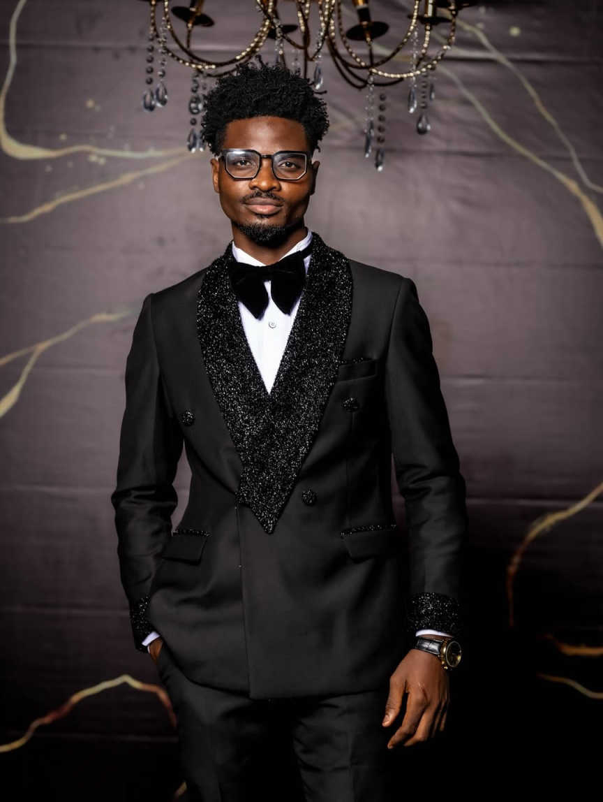 Formal Men Wedding Tuxedos 2 Pieces Sequined Shawl Lapel Groom Pants Suits Banquet Party Birthday Wear Customized