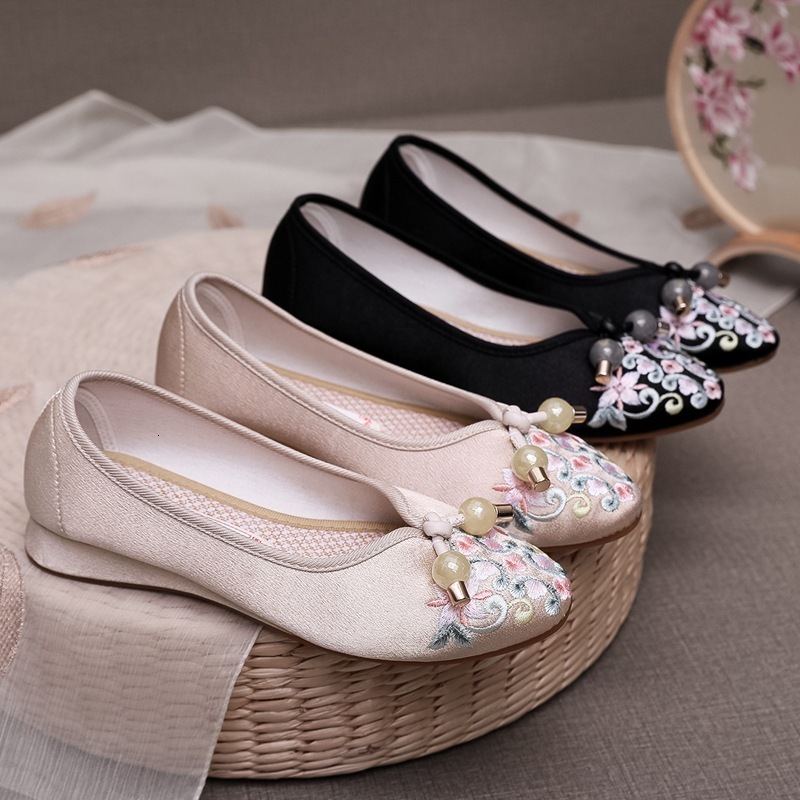 STAOXINDIKE Designer High Heel Block Heel Synthetic Suede White Black Strappy Evening Narrow True to Size Affordable Pumps Heeled Shoes