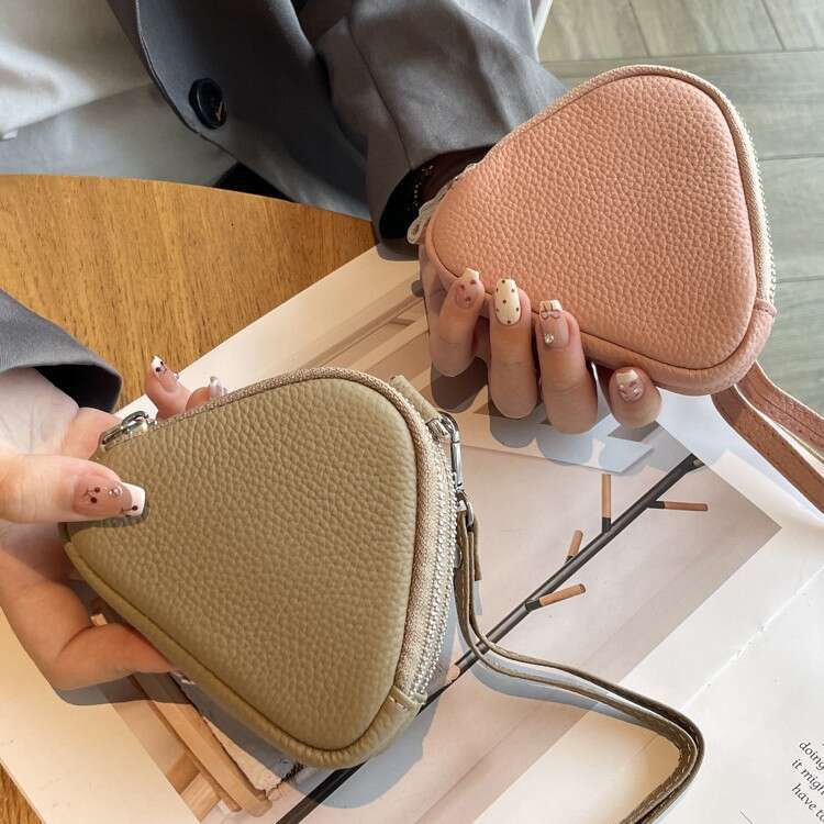 Luxury fashion wallet New Women S Purse Neck Hanging Style Solid Color Mini Coin Fashionable Simple Key And Lipstick Storage Bag Small Wallet
