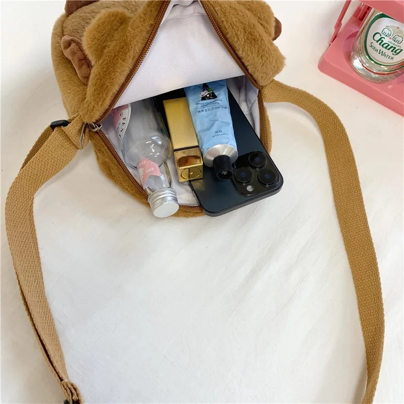 Cute Cartoon Capybara Crossbody Phone Bags for Girls Plush Lightweight Small Shoulder Bag Zipper Chest Children 260311