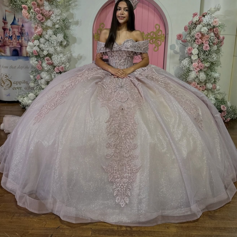 Light Pink Shiny Ball Gown Quinceanera Dresses 2026 Applique Lace Beading Crystal Tull Bow Corset Off Shoulder Sweet 16 Dress Years Vestidos De 15 Ano