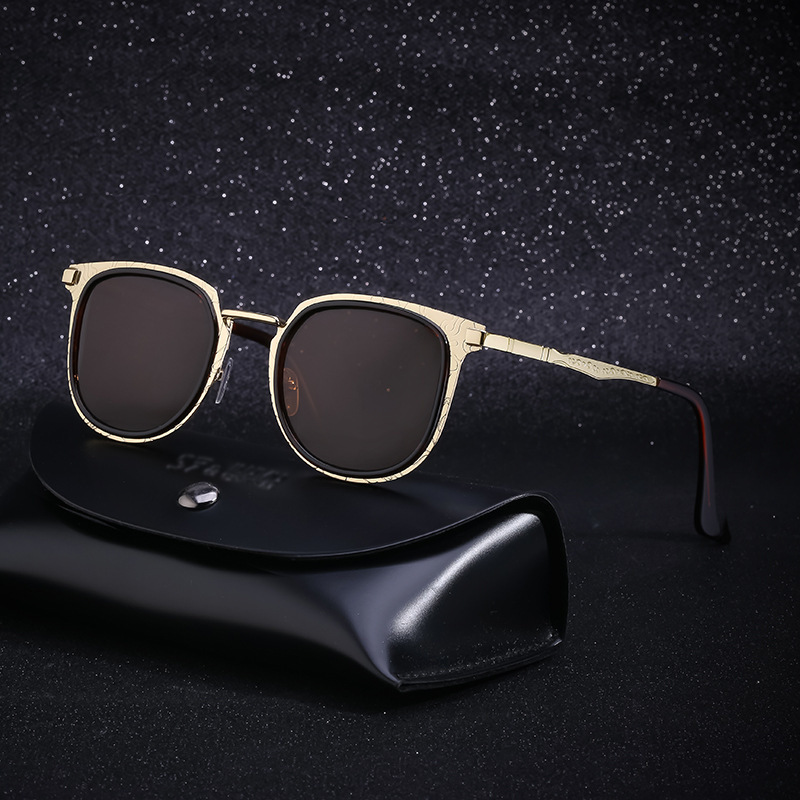 2026 Retro Square Frame Trendy New Polarized Sunglasses for Men Outdoor Fishing Glasses Wholesale
