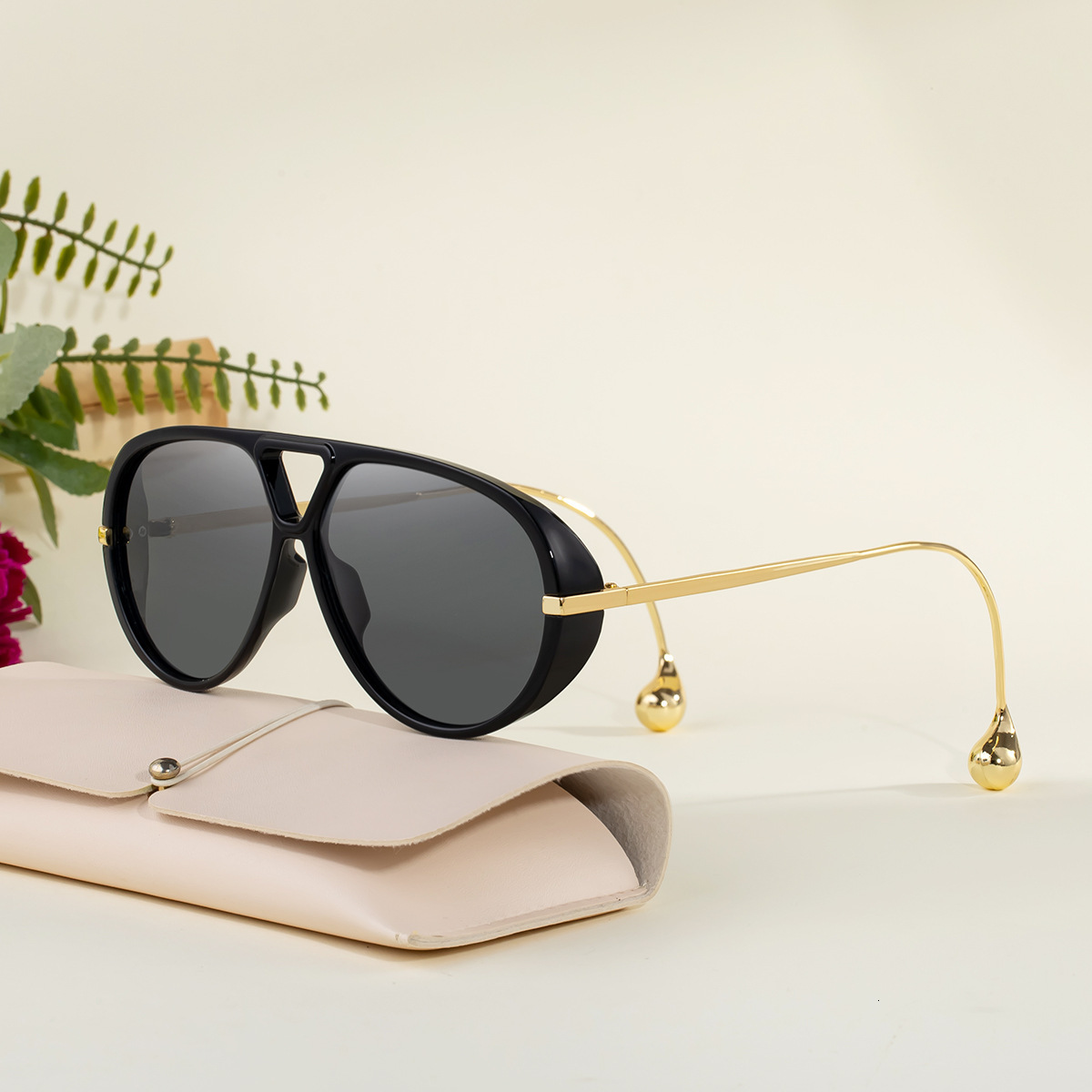 Designer Sunglasses Y2K Shopping Party Sunglasses Lunettes De Soleil American Style Beach Holiday High-end Casual Glasses UV400 Polarized Sun