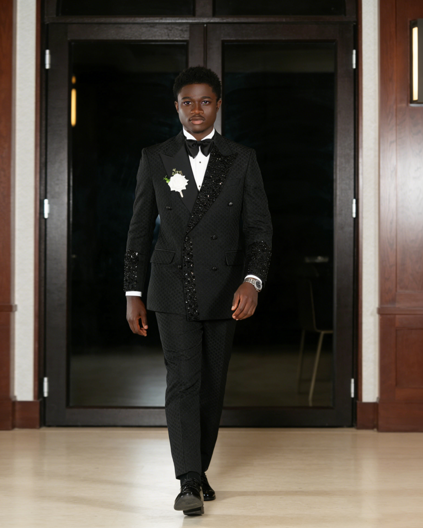 Handsome Crystals Men Wedding Tuxedos Double Breasted Peaked Lapel Pant Sets Loose Fit 2 Pieces Customized Trajes Para Hombre