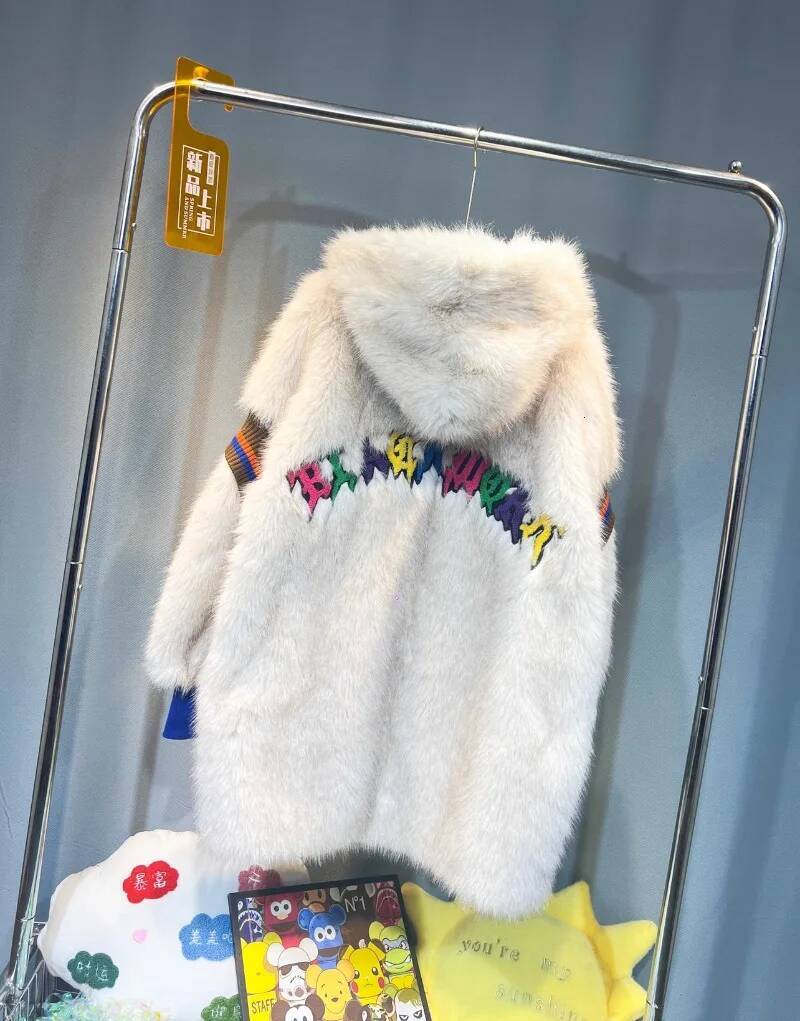 European Style Overcoats 2023 Winter New Embroidered Mink Hooded Faux Women's Fashion One Warm Large Pocket Fur Coat