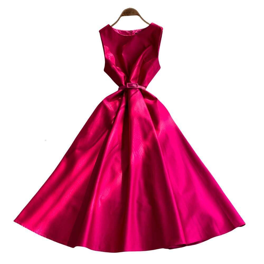 2026 high-end luxury lady style sleeveless round neck waist cinching slim fit mid length A19 A-line shiny dress