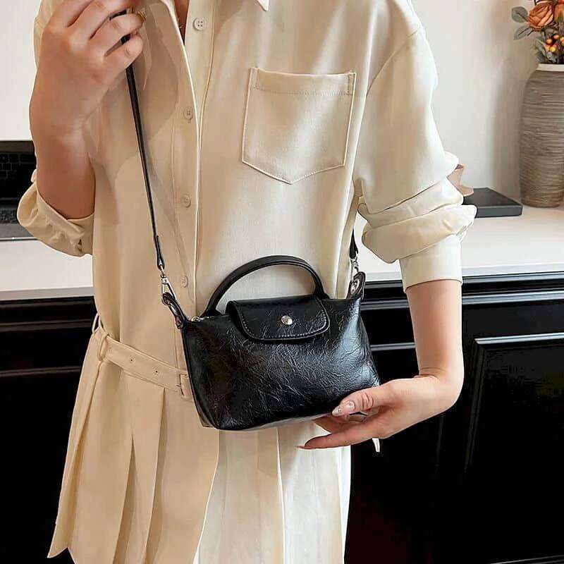 Shoulder For Women Solid High Grade Crossbody Bagss Korean Style New Niche Versatile Handbags Hobos Women S Luxury Bags XIU LAI SI