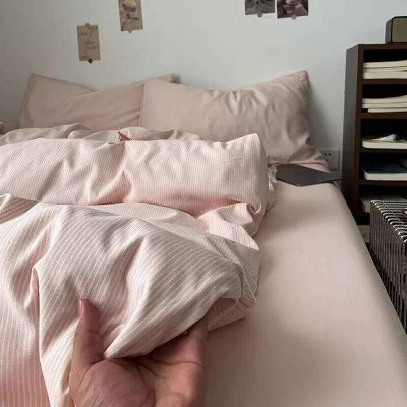 Ins Nordic Bedding Plaid Striped Duvet Cover Soft Flat Sheets Set 2 Pillowcases Single Twin Full Queen Size Simple Style H260312