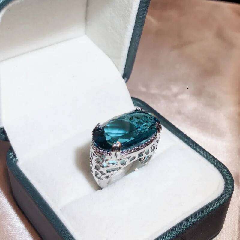 925 Silver Fashion New For Ladies Light Blue Large Gemstone Ring Party Wedding Jewelry Gift Wholesale H260312