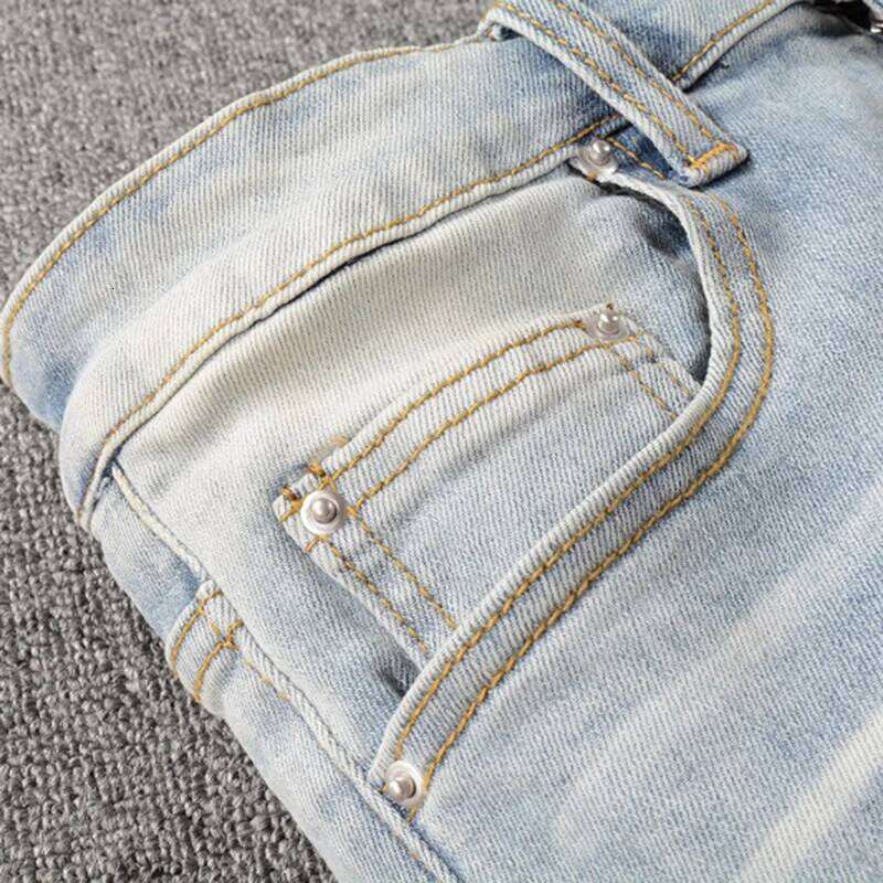 Men Crystal Holes Ripped Patchwork Jeans Streetwear Light Blue Denim Slim Skinny Pencil Pants Trousers 26Y0312