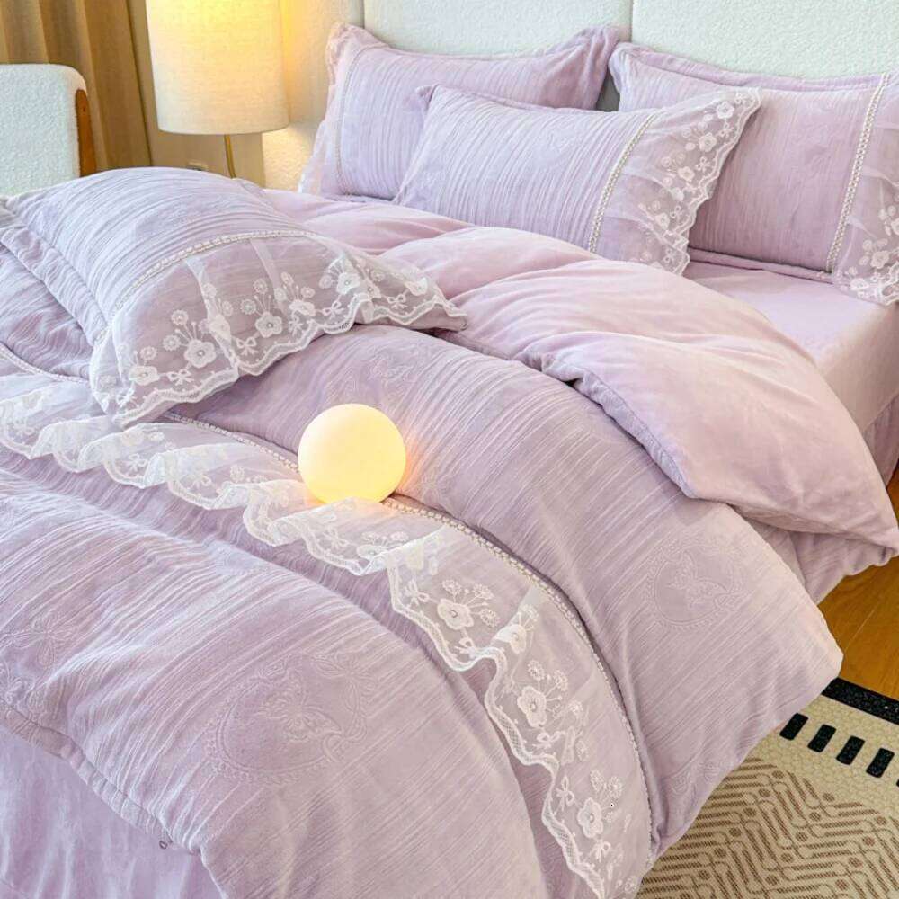 Carved Milk Velvet Bedding Thickened Coral Fleece Winter Warm Four-Piece Set Bedroom Decor Duvet Cover Pillowcase Bed Sheet H260312