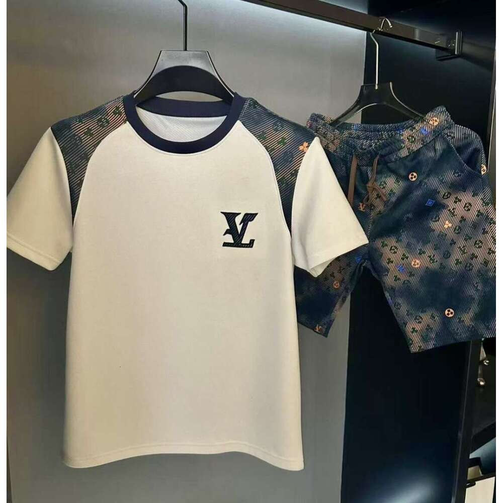 Men's Casual Short-Sleeve Top, Light Luxury Fashion, Hong Kong Style, Loose Fit, Trendy Brand, Round Neck, Slimming T-Shirt, Popular Item Asia Si