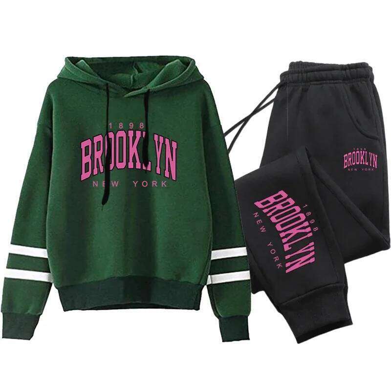 Quality Daily Women Tracksuit Hoodies Casual Single Piece Stripe Sweatshirt and Sweatpants Comfort Outdoor Jogging Autumn Winter C260312