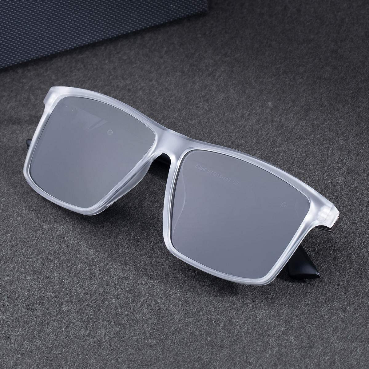 2026 New Fashion Square Frame Polarized Personalized Outdoor Driving Sun Protection Sunglasses for Men,