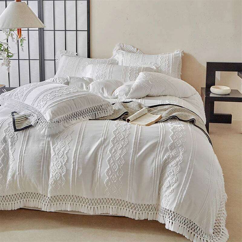 Baroque Style Large Tassel Bedding Set High Quality Skin Friendly Fabric Bed Sheet/Fitted Sheet Pillowcases Queen King Size 4Pcs H260312