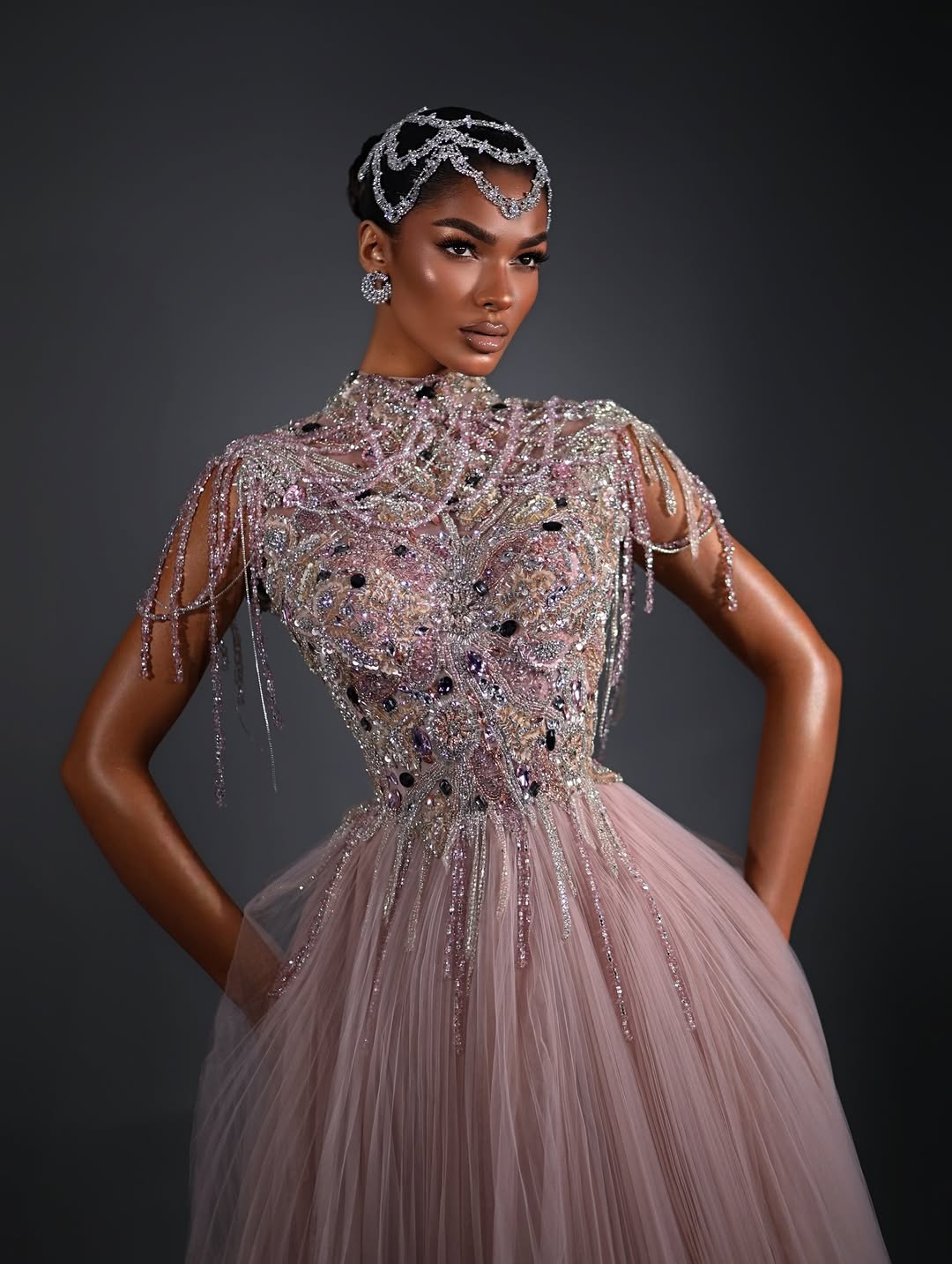 Sparkly Evening Dresses For Women Jewel Neck Sleeveless Wrap Gown Crystal Beading Appliques Floor Length Dress Party Customized Dress