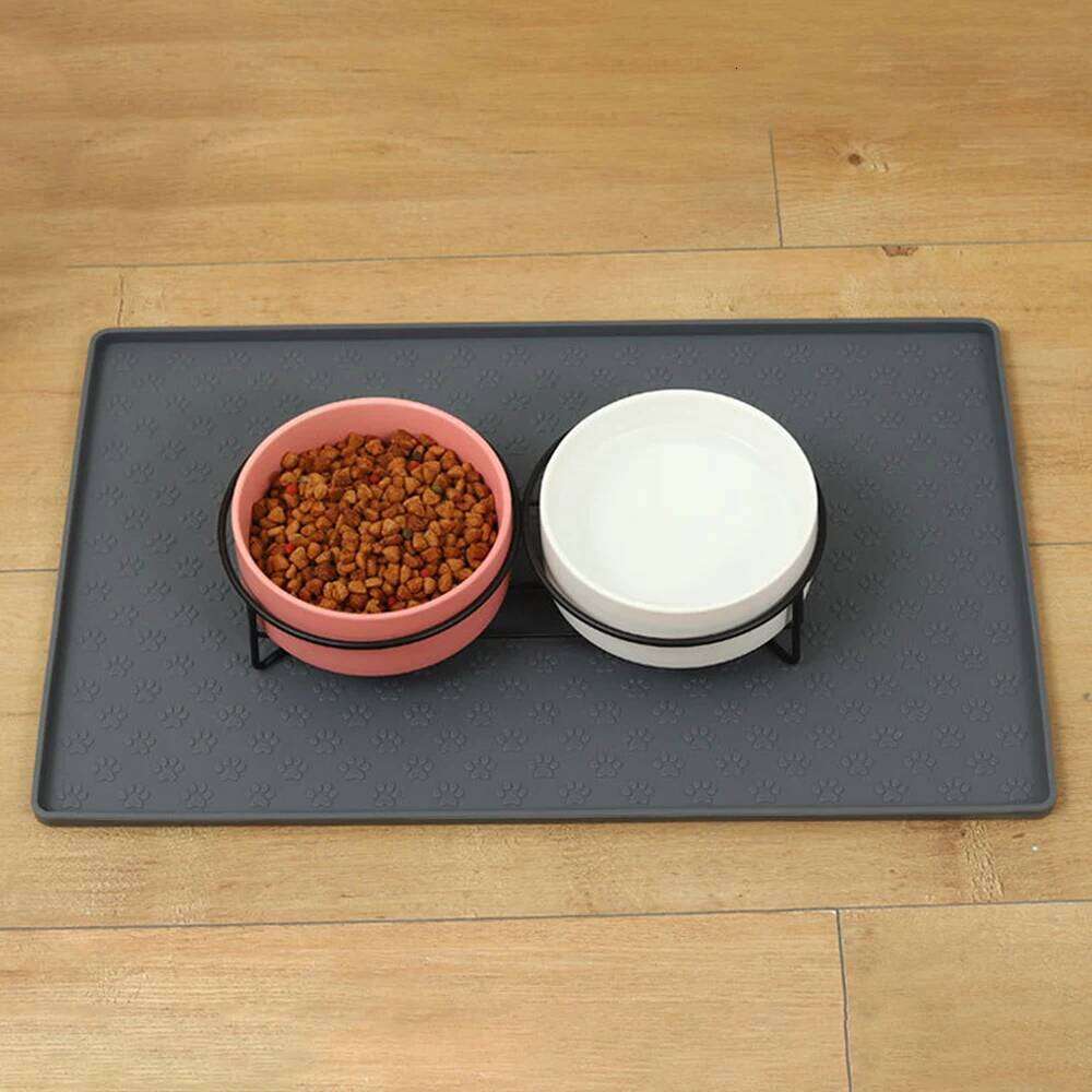1PC Silicone Eating Mat Paw Print Modeling Leak-Proof Spill-Proof Easy To Clean Cat And Dog Pet Mat. 26Y0312