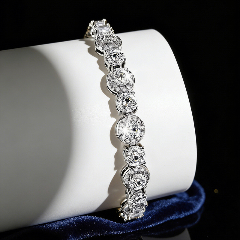 Elegant 18K Gold Plated CZ Diamond Halo Link Bracelet Shiny Round Crystal Bracelet Trendy Statement Jewelry for Women & Girls Choucong Lover Gift