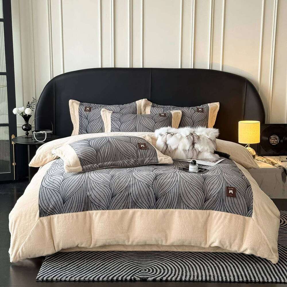 Light class a bed four-piece thickened milk quilt cover coral fleece warm bedding set H260312 - view 6