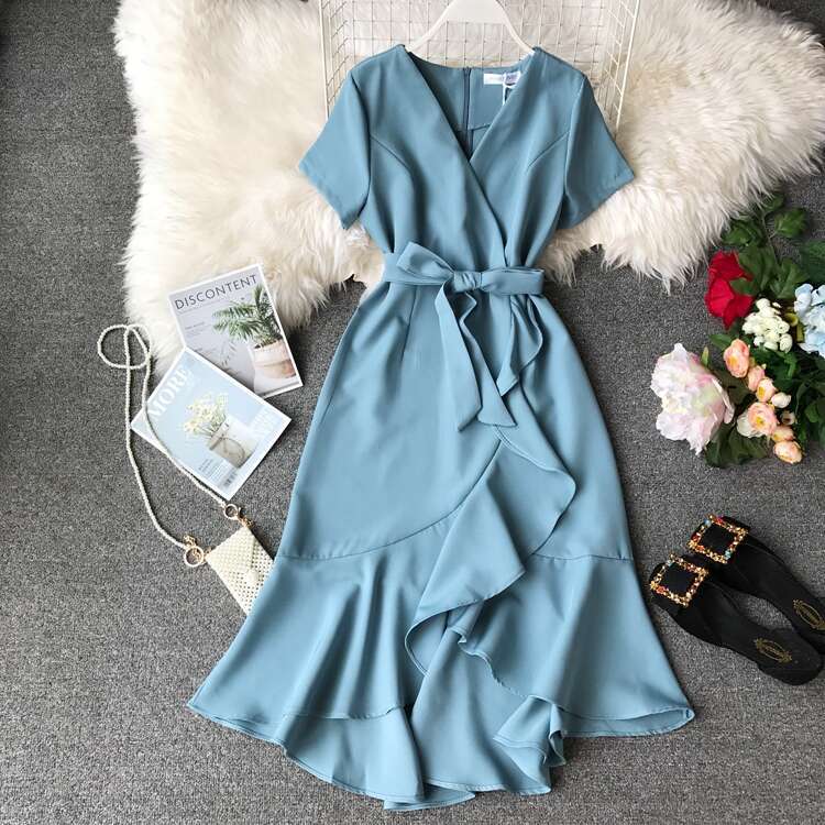 Designer elegant ruffled slit tie slim fit V-neck women's short sleeved dress a20 medium length irregular style 2026