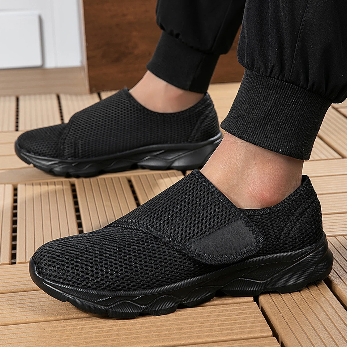 Casual Orthopedics Wide Feet Swollen Shoes Thumb Eversion Adjusting Soft Comfortable Diabetic Shoe Walking Shoes 260227